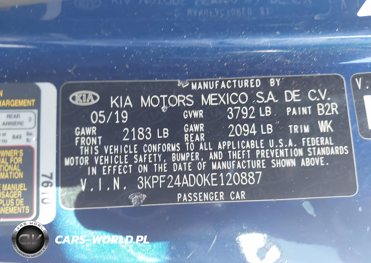 2019 Kia Forte Lxs VIN:3KPF24AD0KE120887 - 9