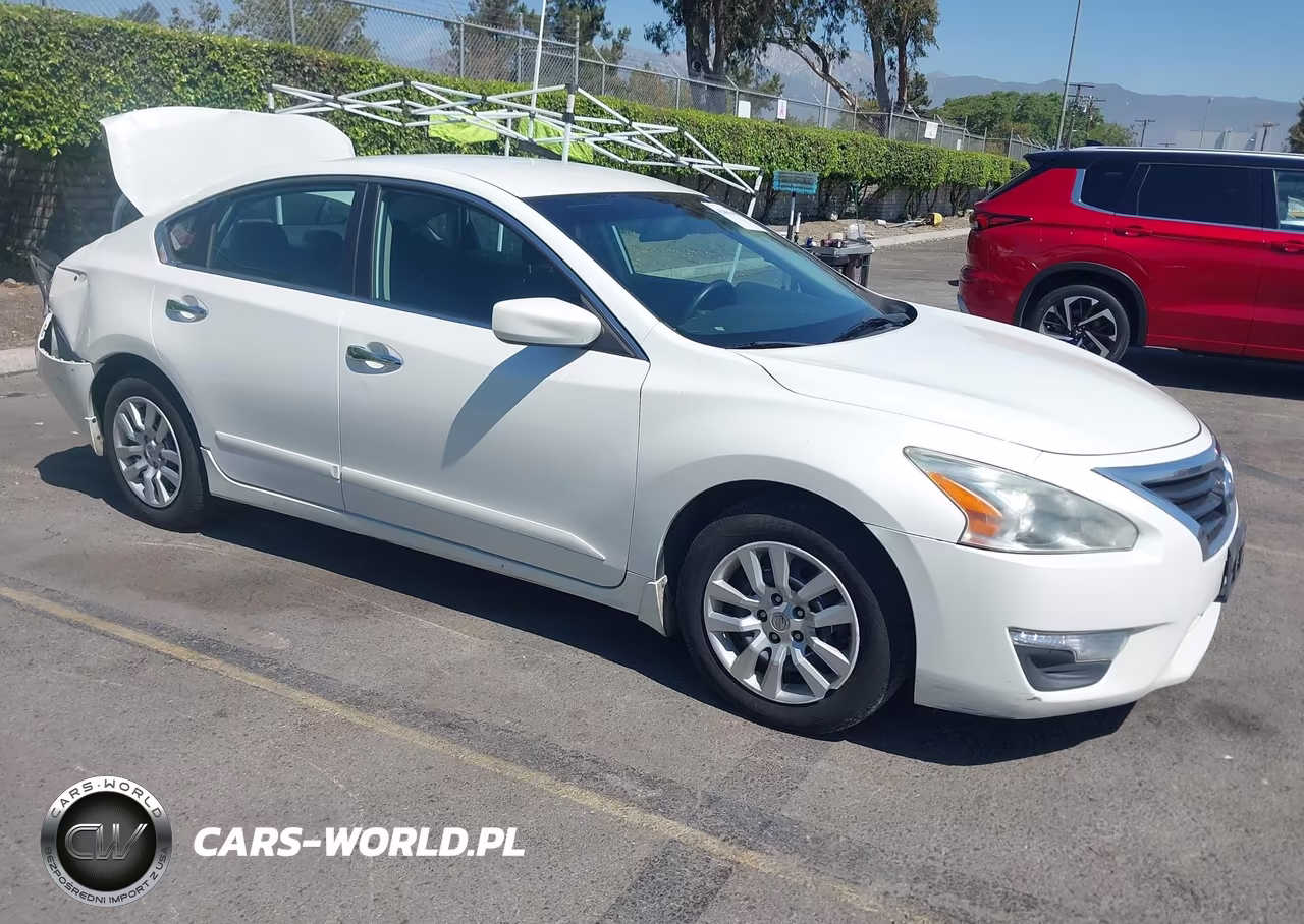 2014 Nissan Altima 2.5 S – zdjęcie 1 z 16