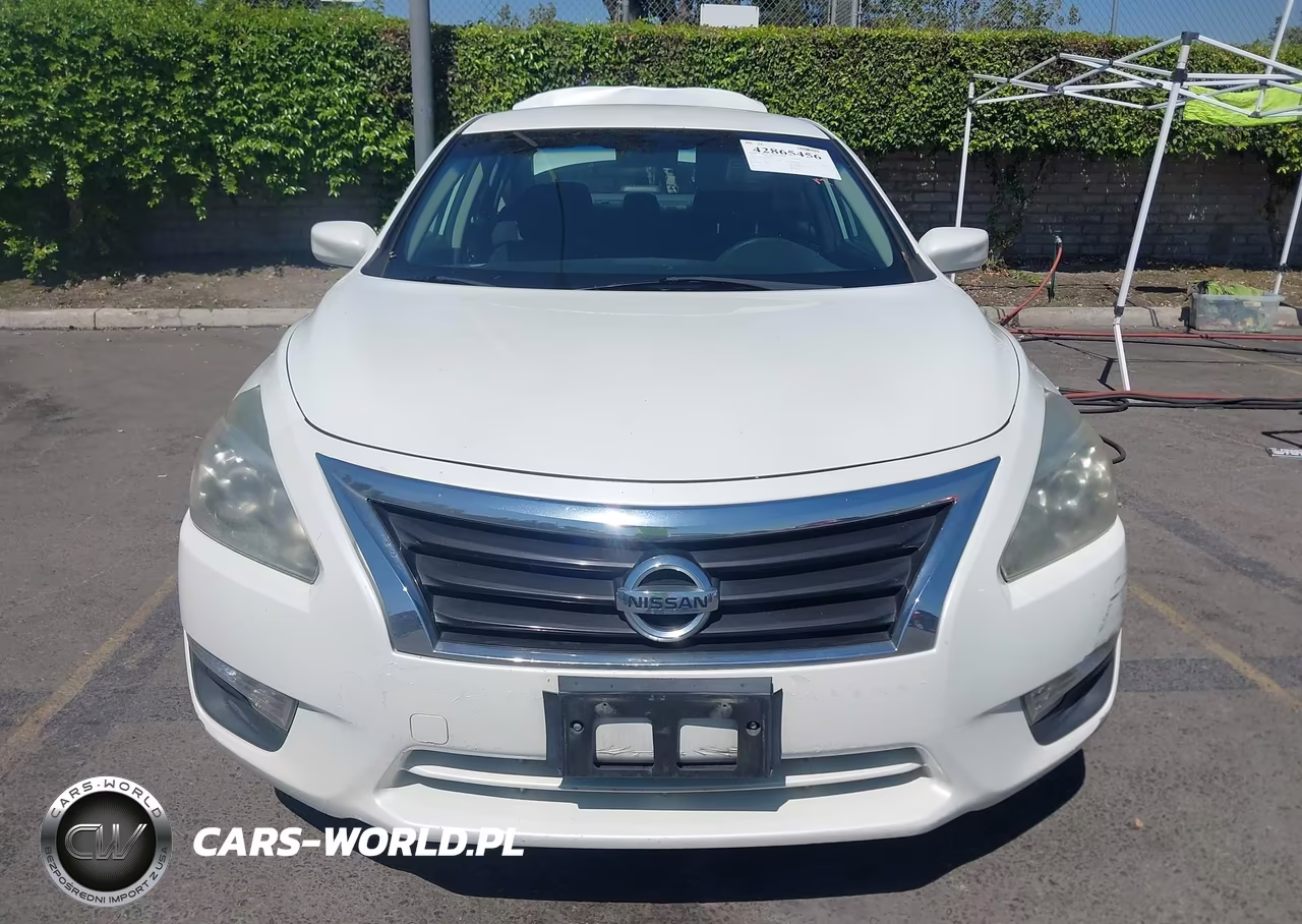 2014 Nissan Altima 2.5 S VIN:1N4AL3AP6EN357613 - 12