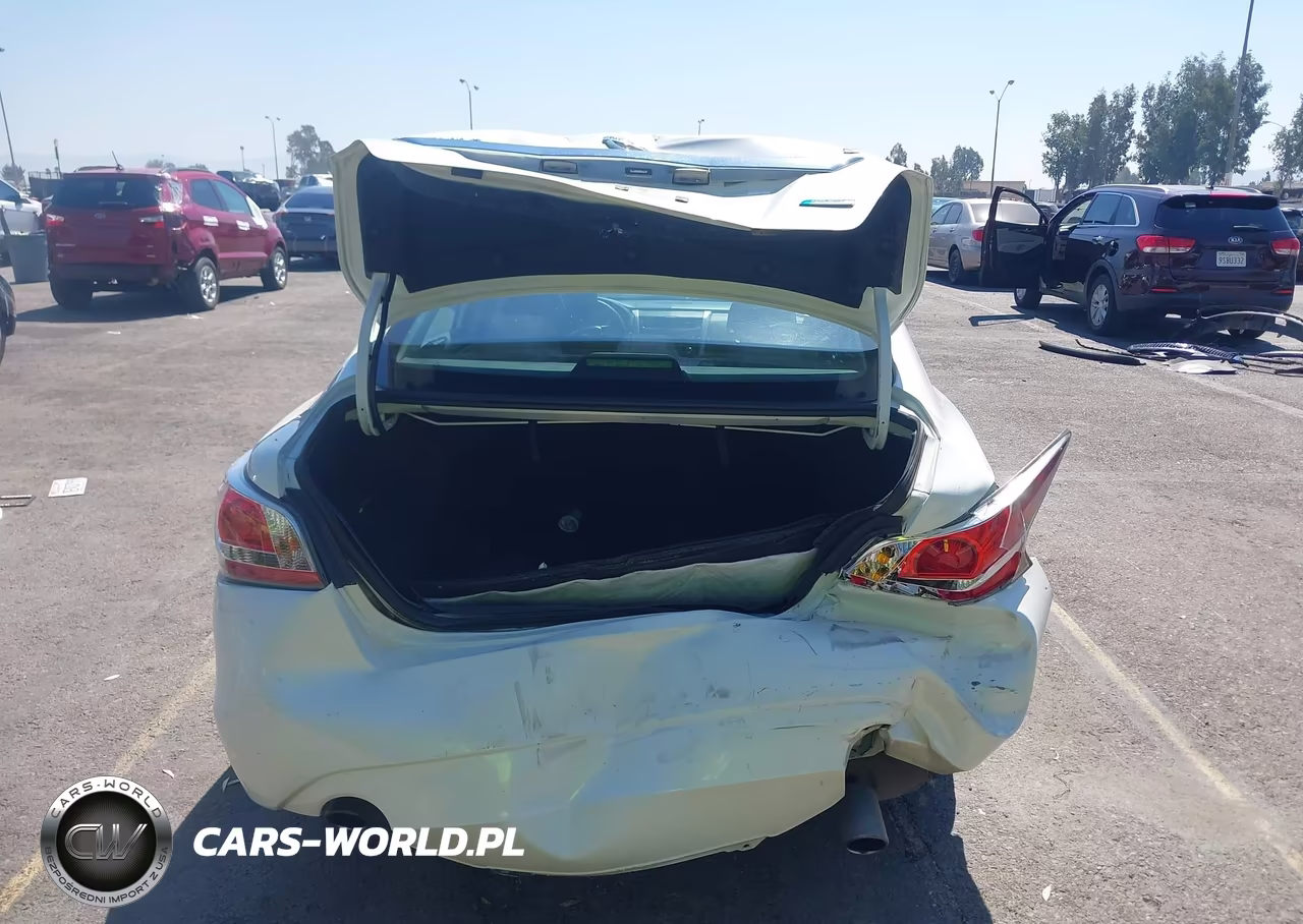 2014 Nissan Altima 2.5 S VIN:1N4AL3AP6EN357613 - 6