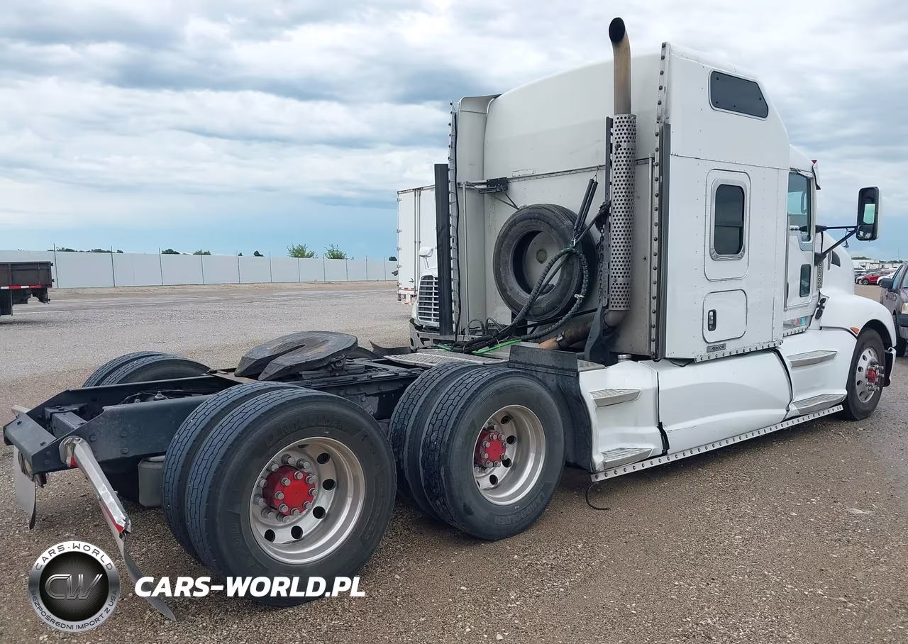 2012 Kenworth Construction T660 VIN:1XKAD49X8CJ325546 - 4