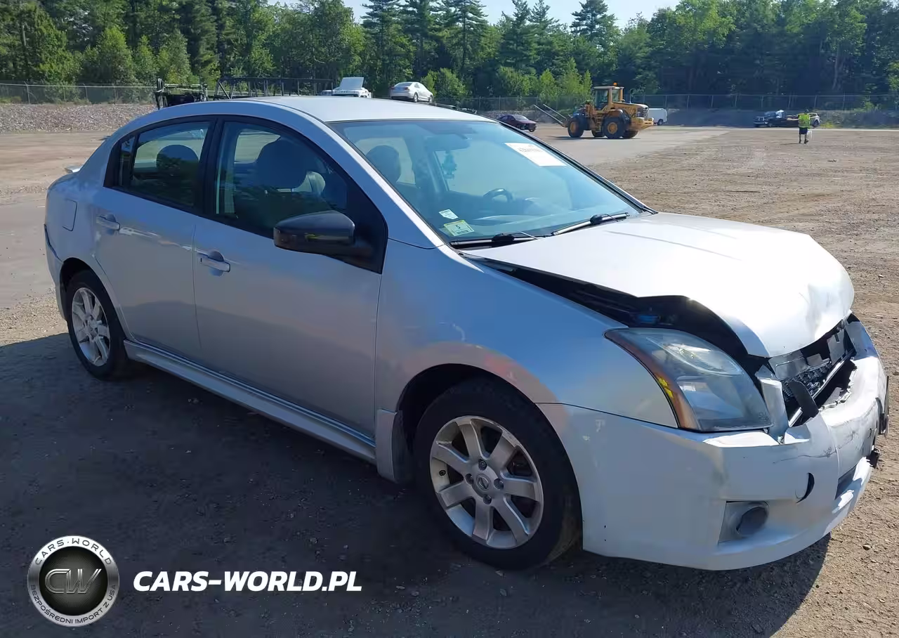 NISSAN