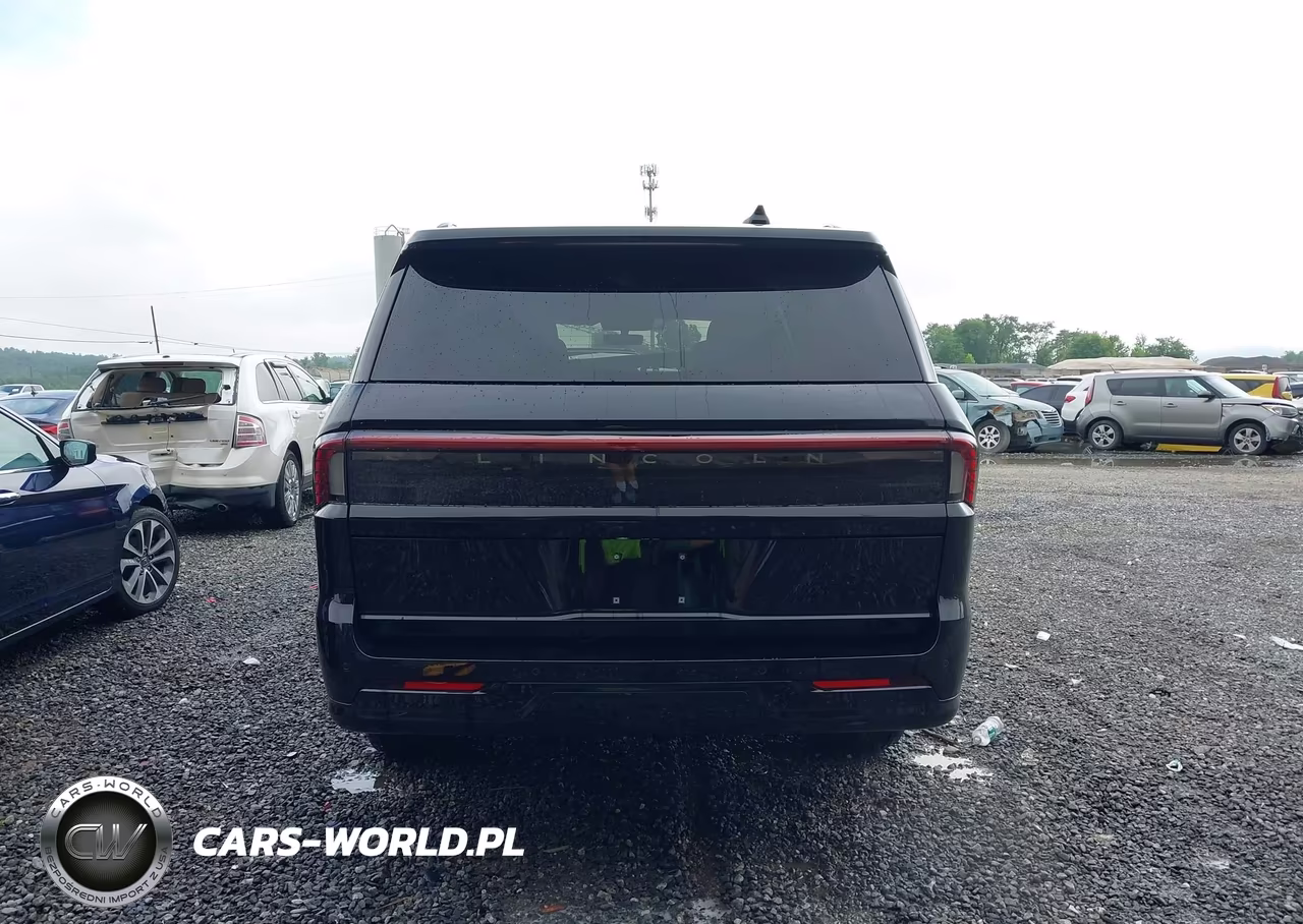 2025 Lincoln Navigator Reserve L VIN:5LMJJ3LG3SEL08242 - 17