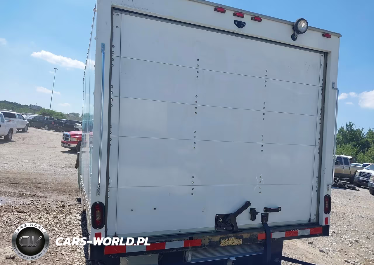 2019 GMC Savana Cutaway Work Van VIN:1GD07RFP3K1365348 - 8