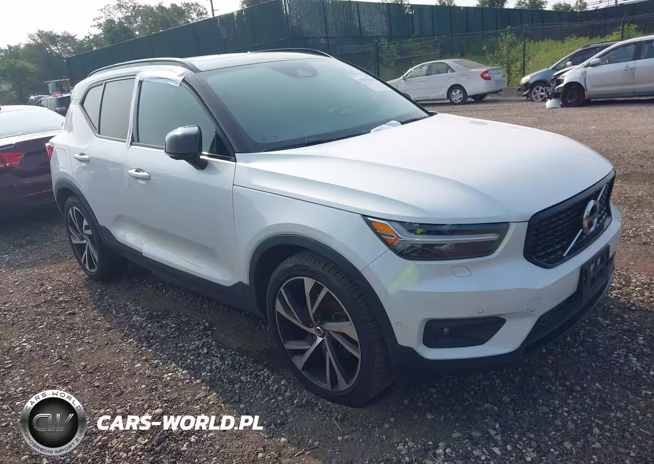 2019 Volvo Xc40 T5 R-Design