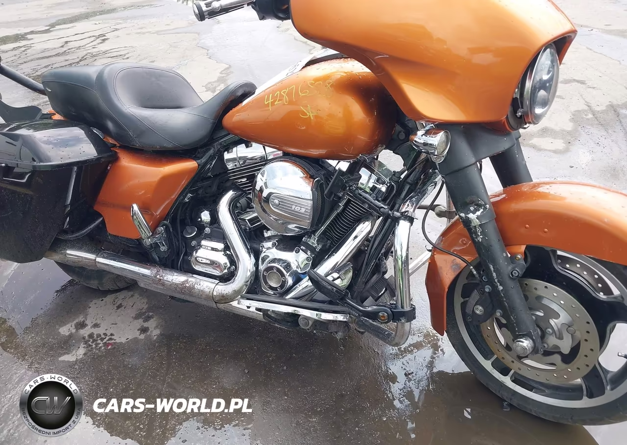 2016 Harley-Davidson Flhx Street Glide VIN:1HD1KBM14GB672816 - 8