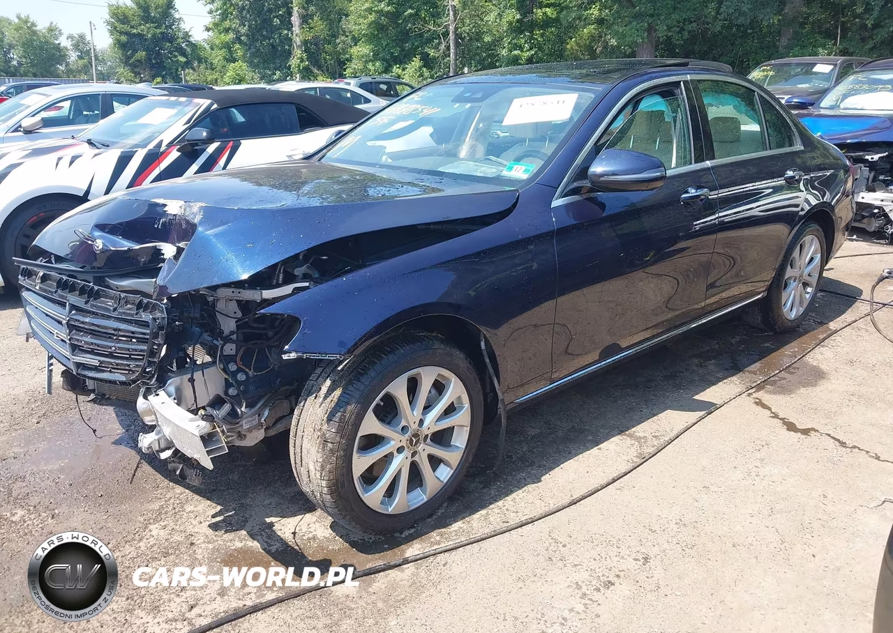 2018 Mercedes-Benz E 300 4Matic VIN:WDDZF4KB8JA311916 - 2