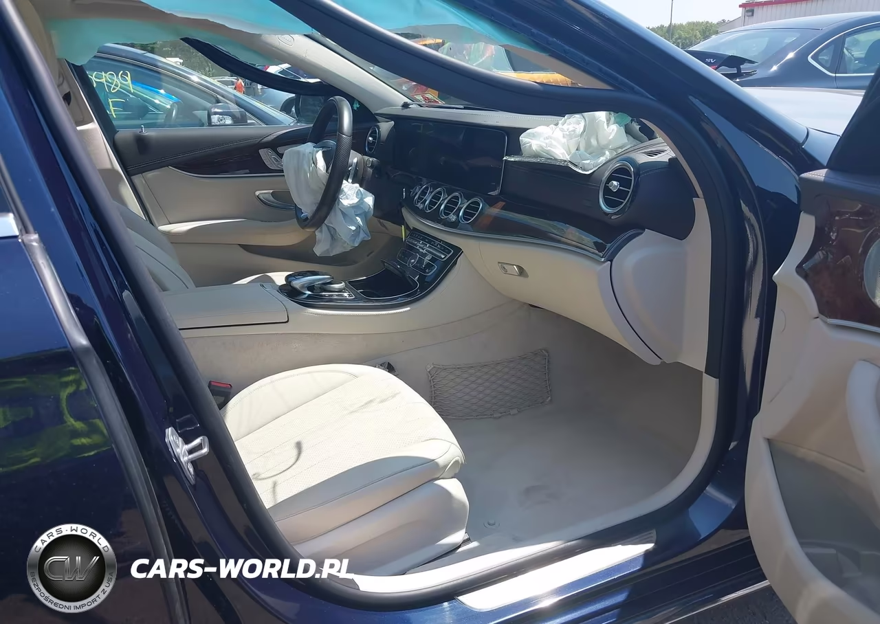 2018 Mercedes-Benz E 300 4Matic VIN:WDDZF4KB8JA311916 - 5