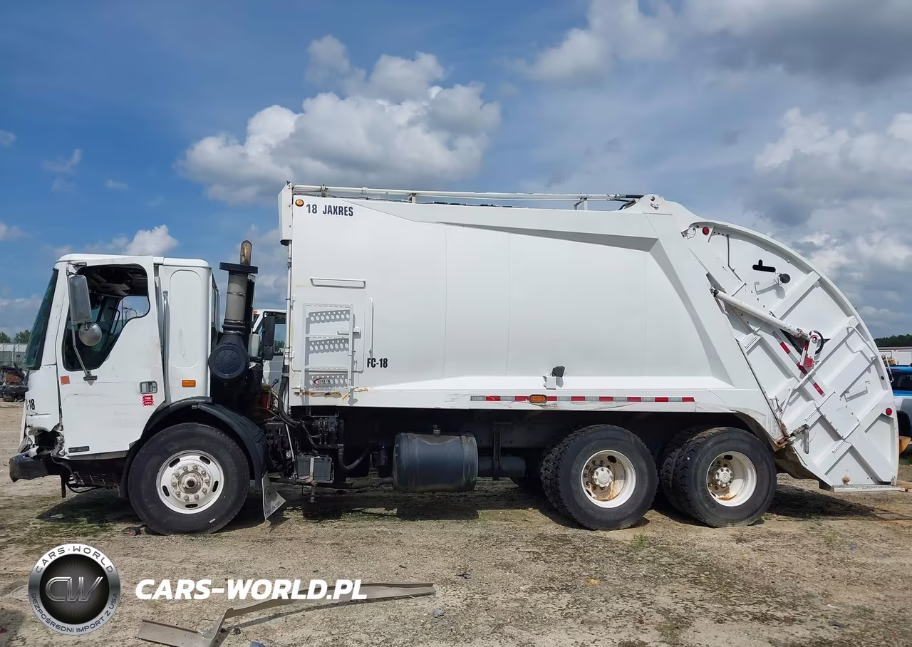 2006 Sterling Truck Condor VIN:49HHBVAN36RW45166 - 14