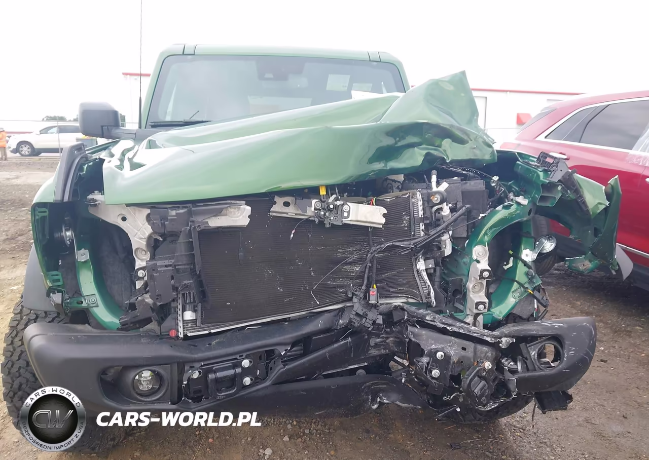 2024 Ford Bronco Black Diamond VIN:1FMDE1BH8RLB02083 - 19