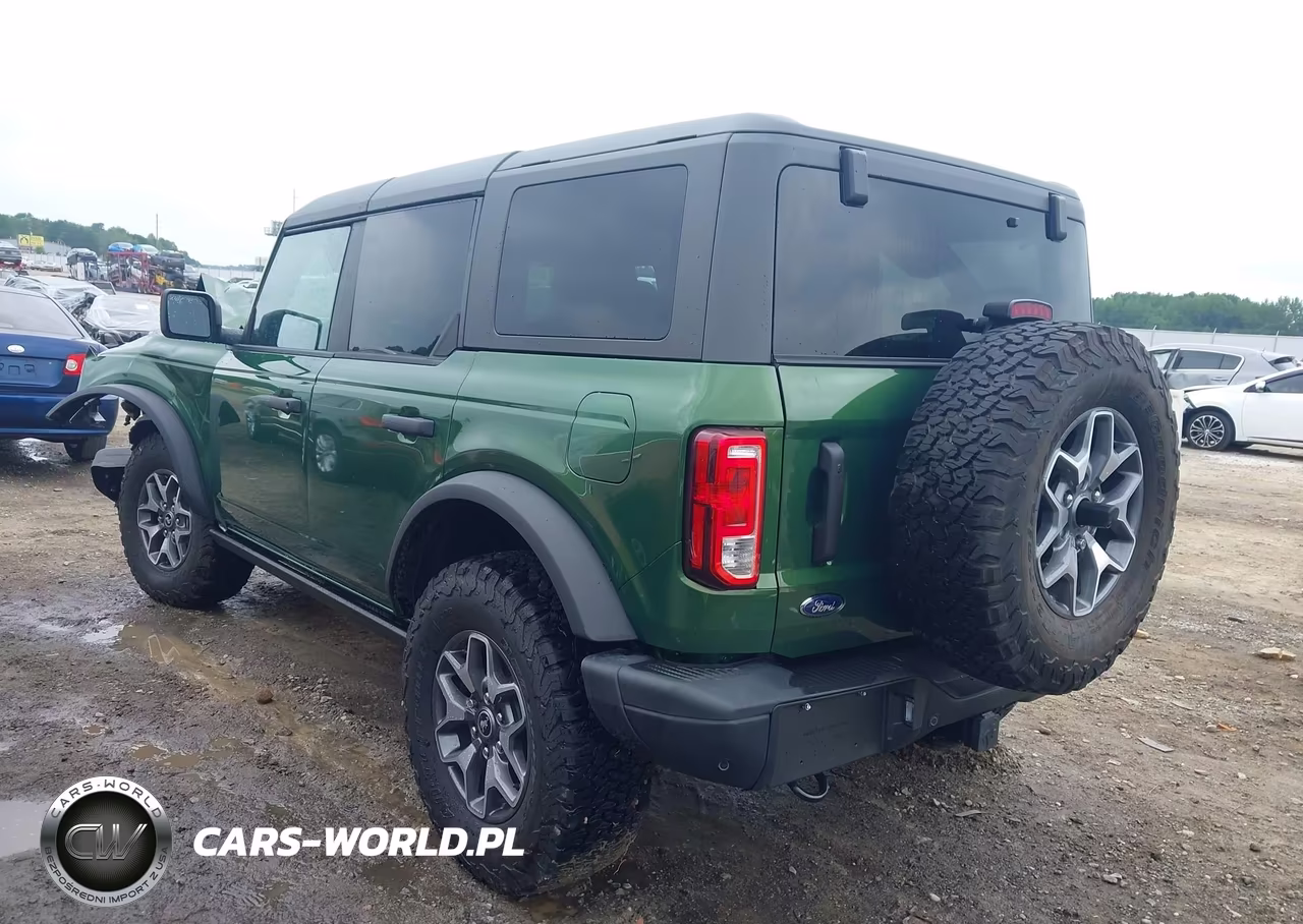 2024 Ford Bronco Black Diamond VIN:1FMDE1BH8RLB02083 - 3