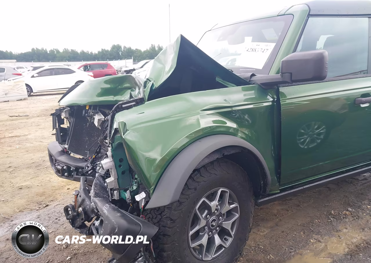 2024 Ford Bronco Black Diamond VIN:1FMDE1BH8RLB02083 - 6