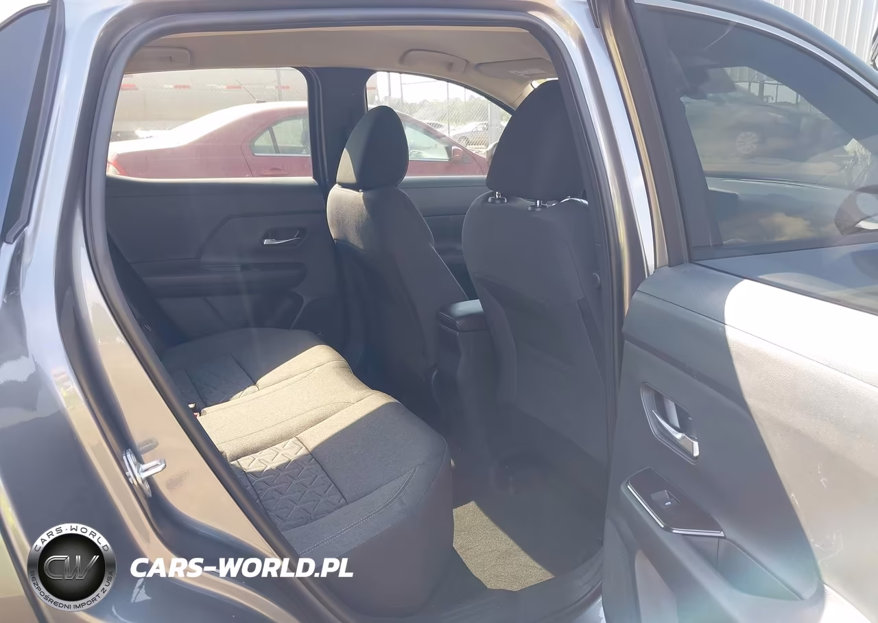 2025 Nissan Kicks Sv Fwd VIN:3N8AP6CA6SL314169 - 8