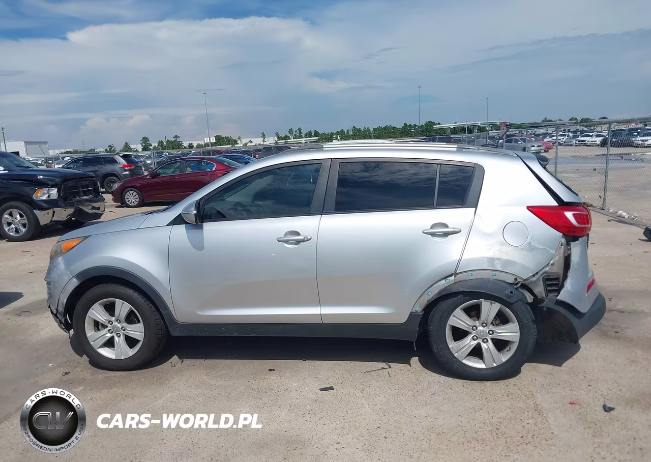 2011 Kia Sportage Lx VIN:KNDPB3A2XB7018719 - 15