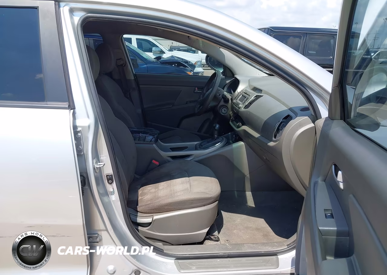 2011 Kia Sportage Lx VIN:KNDPB3A2XB7018719 - 5