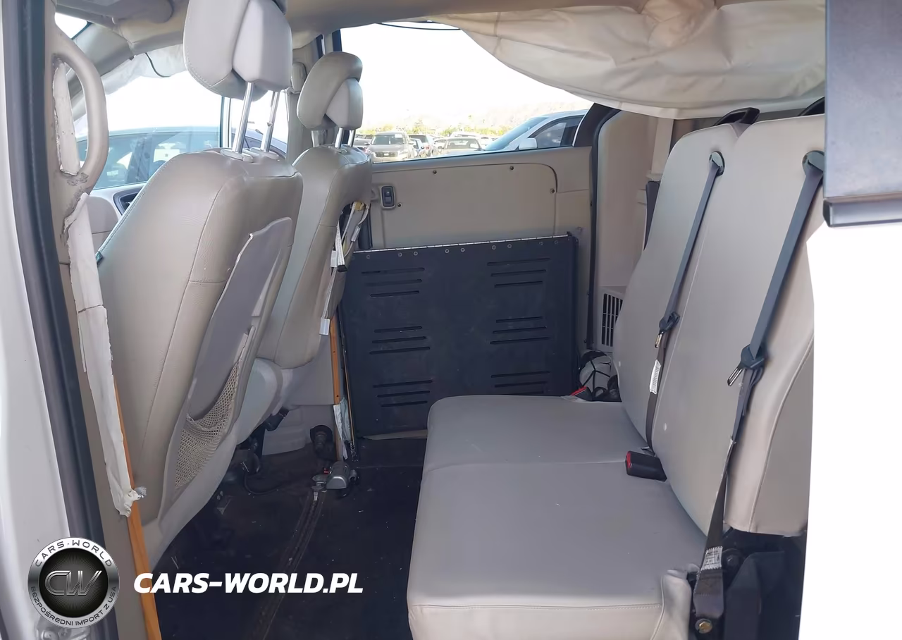 2018 Dodge Grand Caravan Se VIN:2C7WDGBG9JR231510 - 8