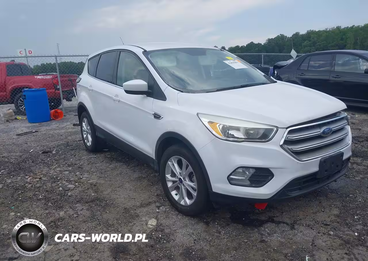 2017 Ford Escape Se