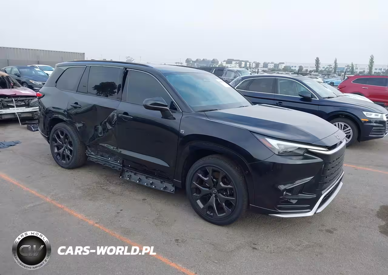 LEXUS