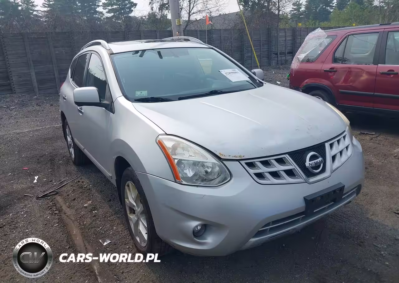 NISSAN