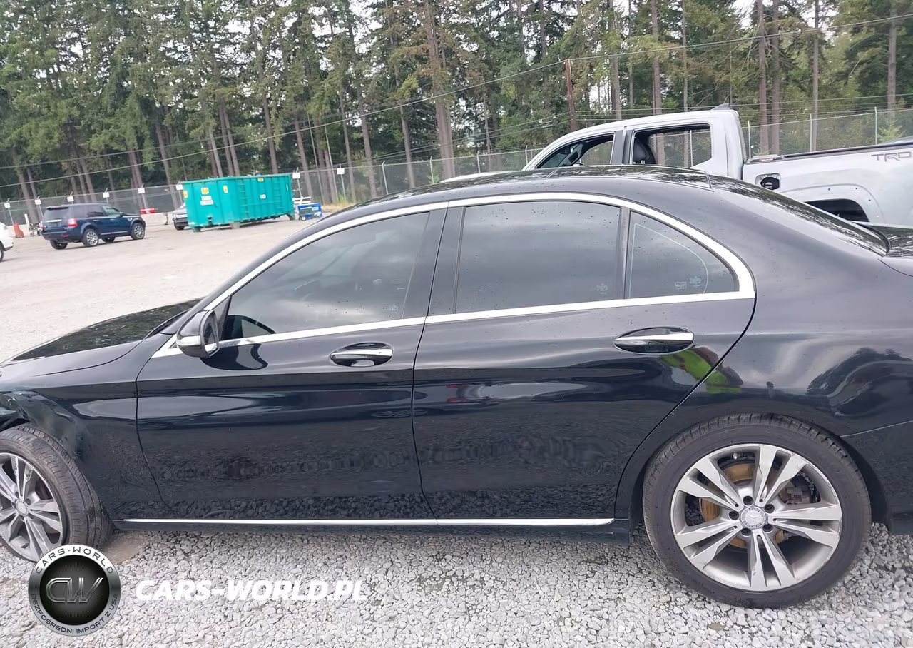 2015 Mercedes-Benz C 300 4Matic VIN:55SWF4KB0FU007411 - 14