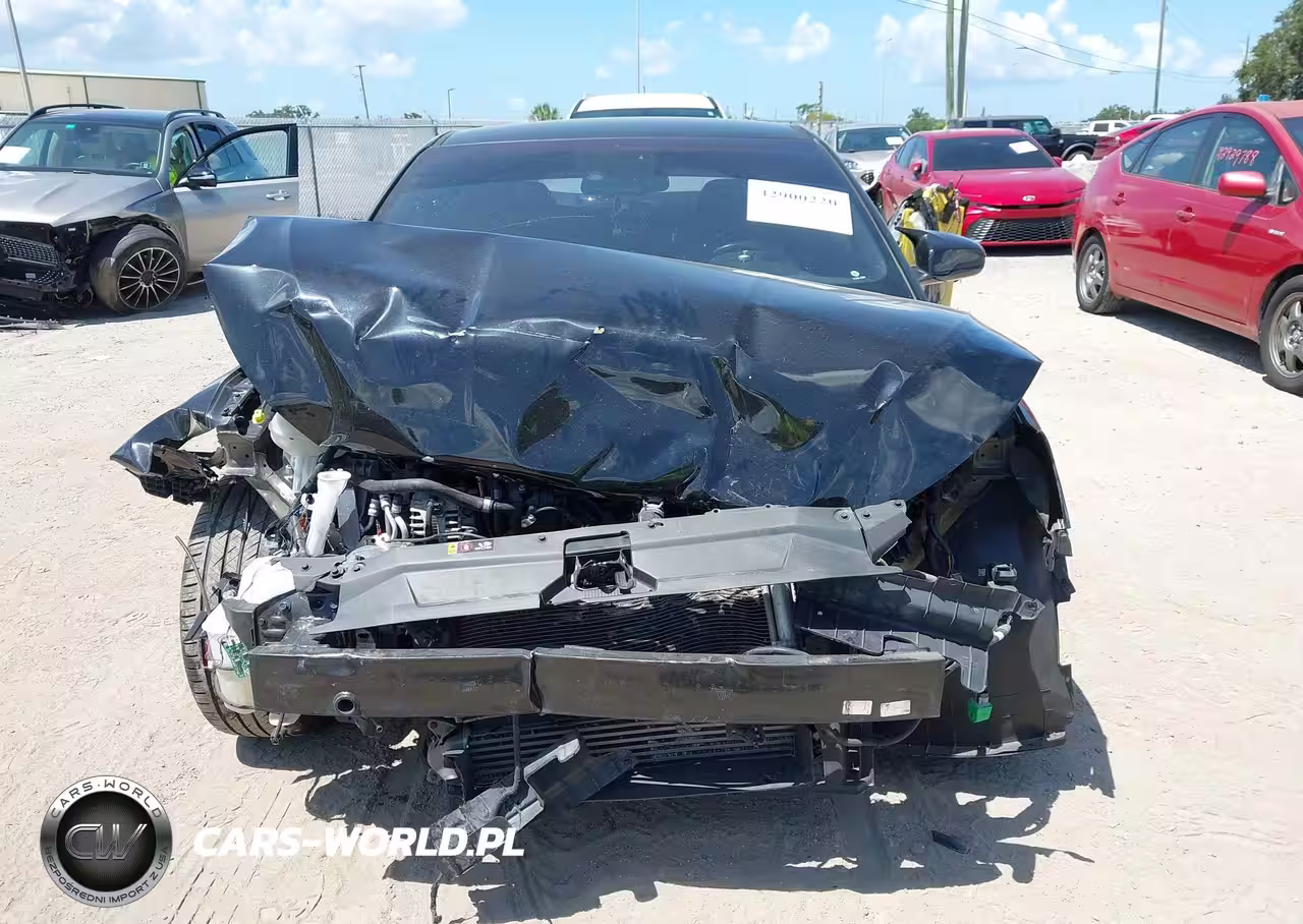 2019 Hyundai Veloster Turbo R-Spec VIN:KMHTH6AB1KU009399 - 13