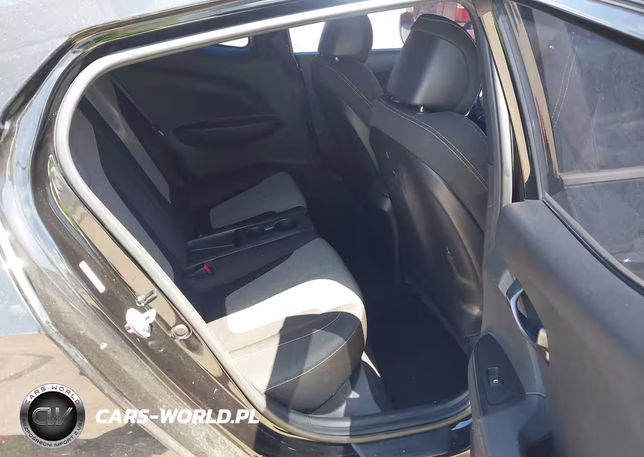 2019 Hyundai Veloster Turbo R-Spec VIN:KMHTH6AB1KU009399 - 8
