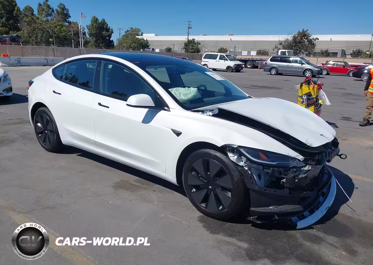 2025 Tesla Model 3 Long Range All-Wheel Drive