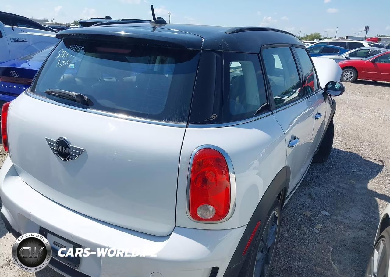 2016 Mini Countryman Cooper S VIN:WMWZC5C5XGWU01823 - 4