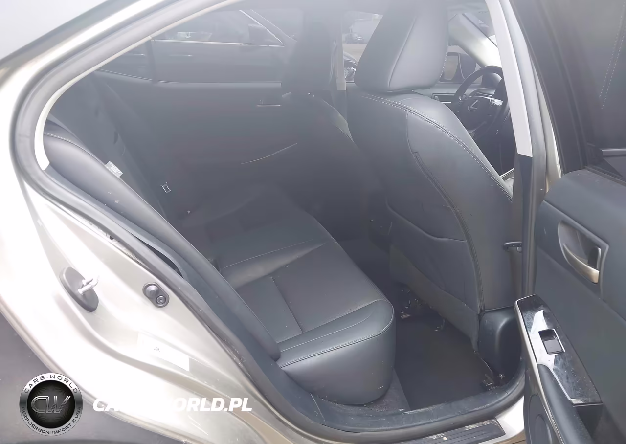 2017 Lexus Is 300 VIN:JTHCM1D2XH5020899 - 8