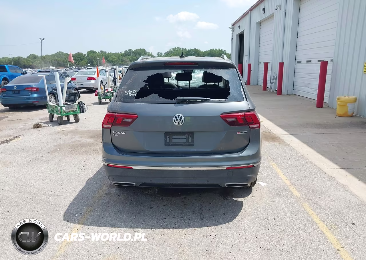 2019 Volkswagen Tiguan 2.0T Sel Premium-2.0T Sel Premium R-Line VIN:3VV4B7AX5KM072930 - 17
