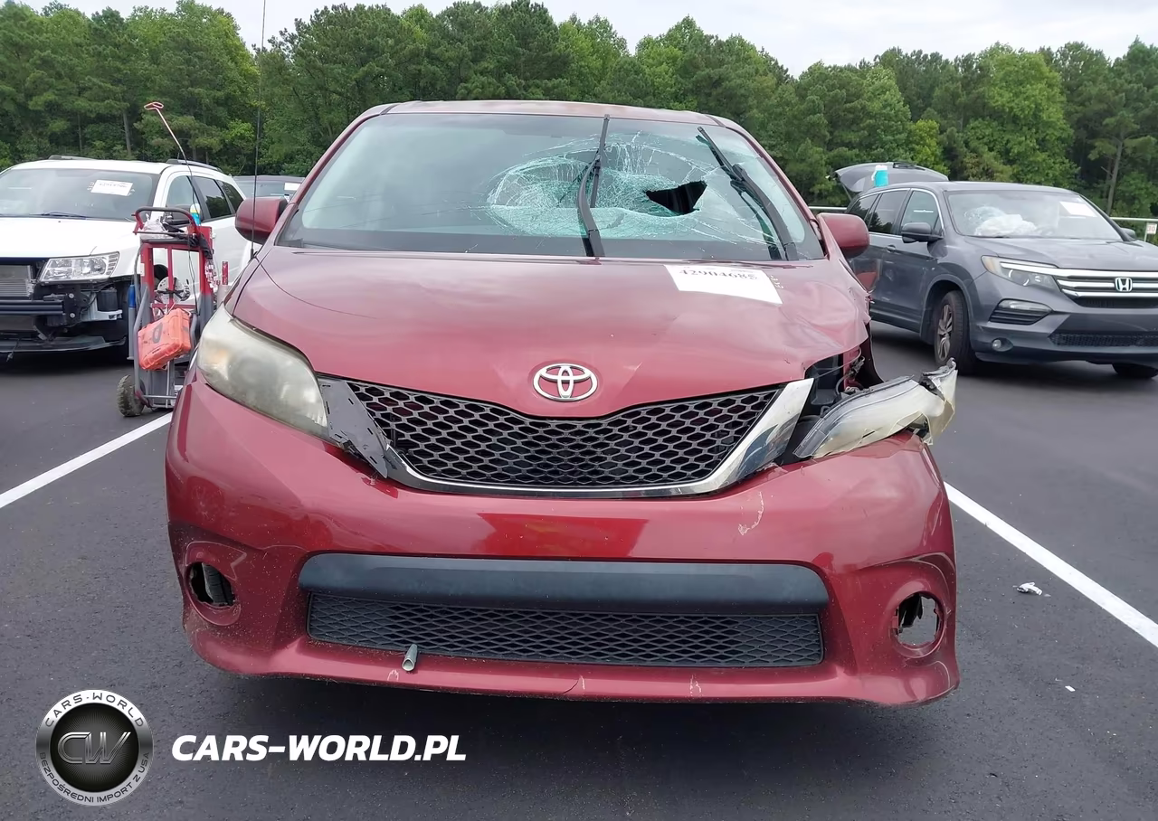 2013 Toyota Sienna Se 8 Passenger VIN:5TDXK3DC5DS381457 - 12