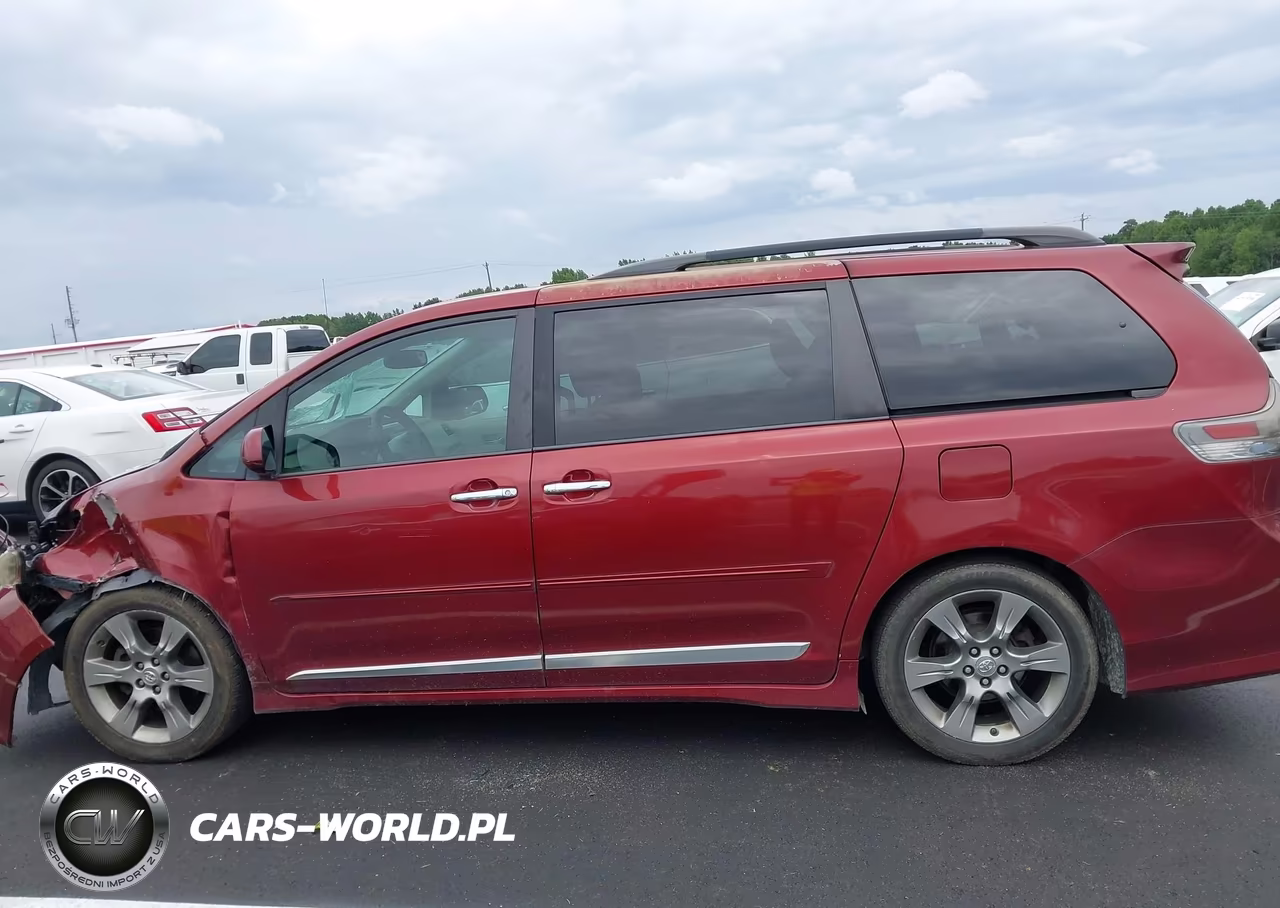2013 Toyota Sienna Se 8 Passenger VIN:5TDXK3DC5DS381457 - 14