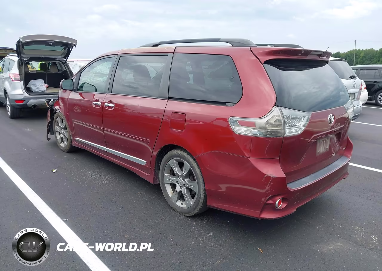 2013 Toyota Sienna Se 8 Passenger VIN:5TDXK3DC5DS381457 - 3