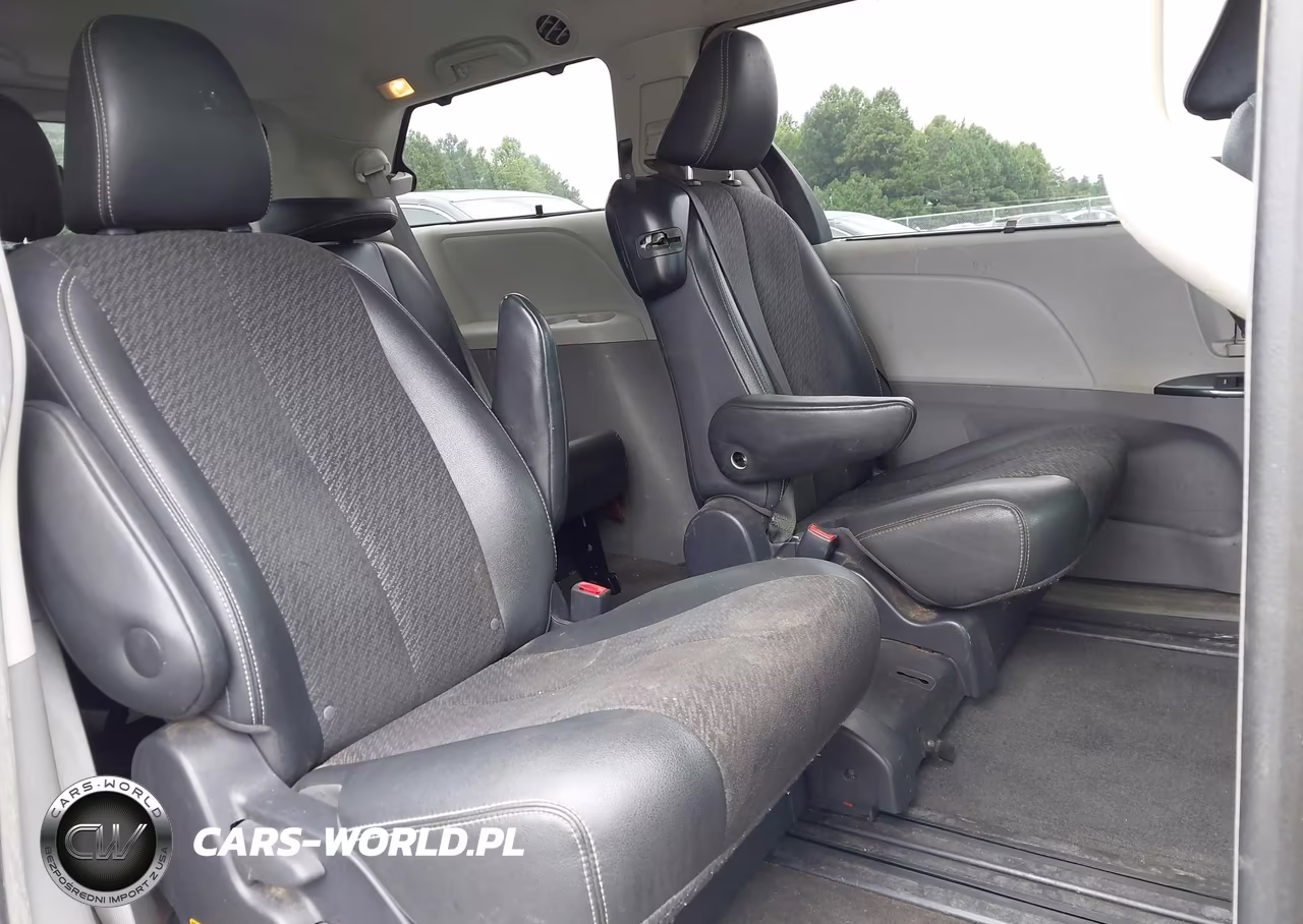 2013 Toyota Sienna Se 8 Passenger VIN:5TDXK3DC5DS381457 - 8