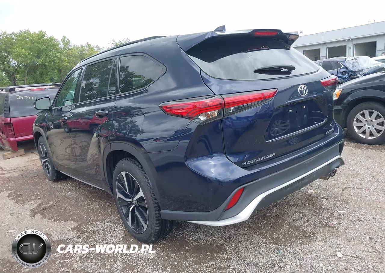 2021 Toyota Highlander Xse VIN:5TDLZRBH0MS104081 - 3