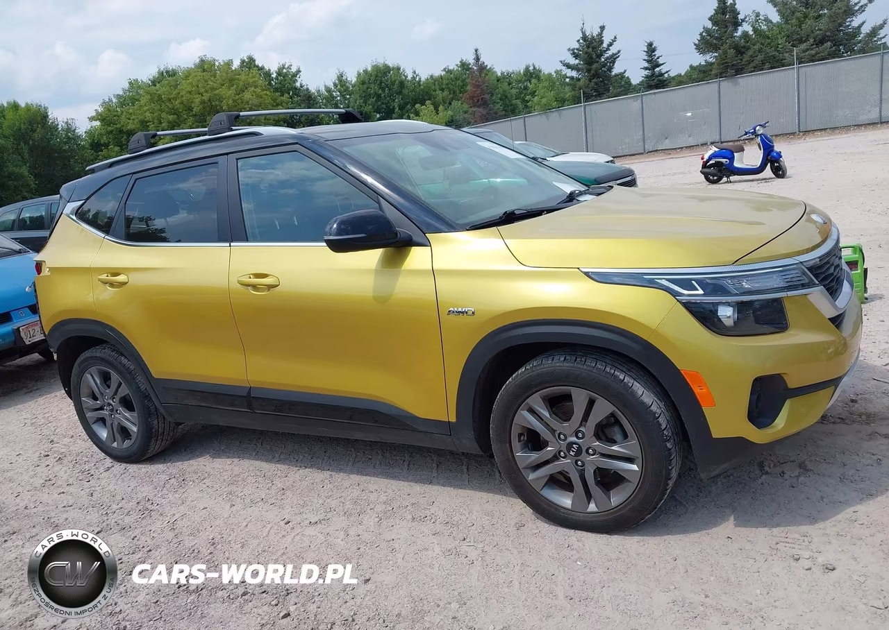 2021 Kia Seltos S VIN:KNDEUCAA8M7199461 - 14