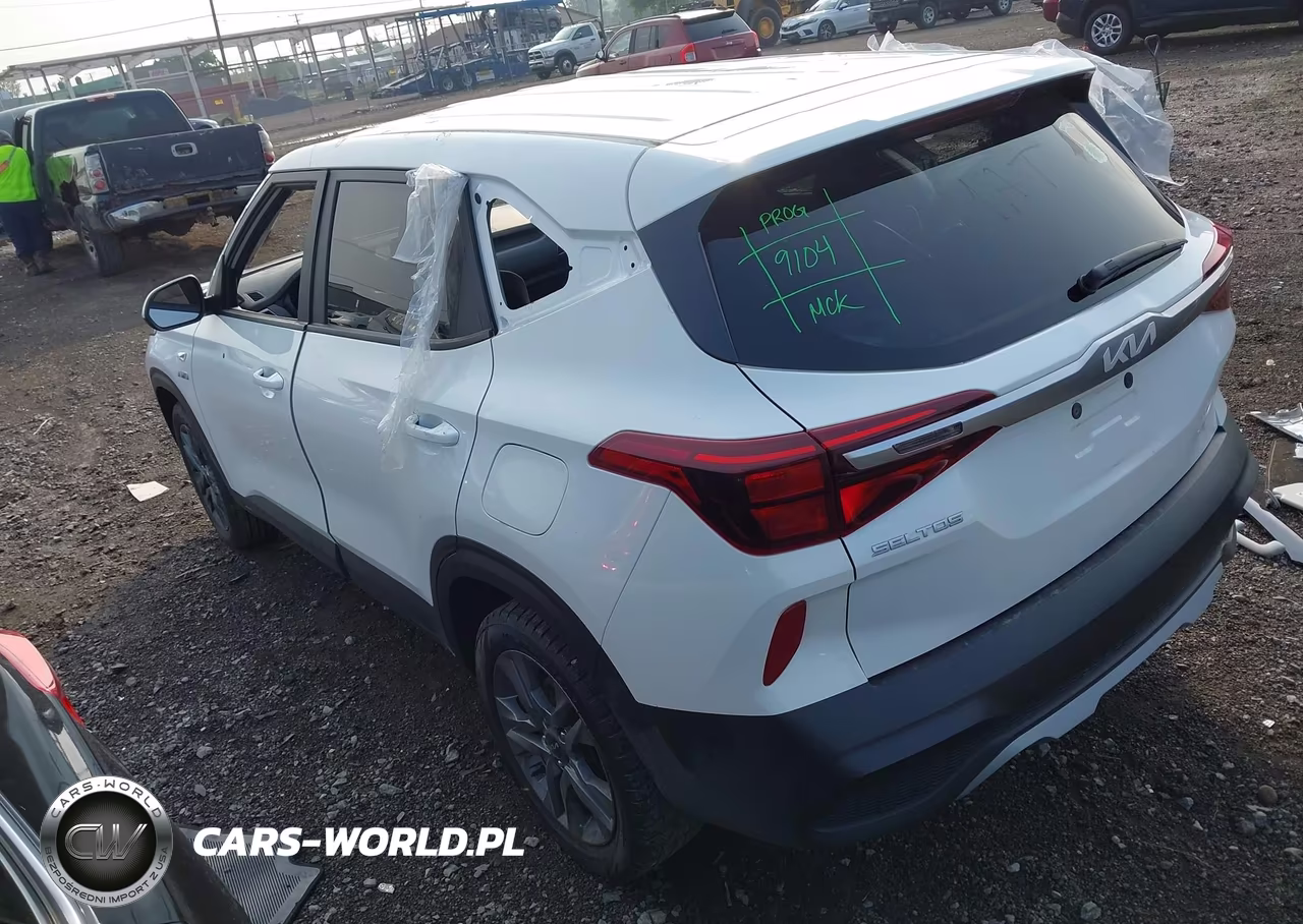2023 Kia Seltos Lx VIN:KNDEPCAA9P7348343 - 3