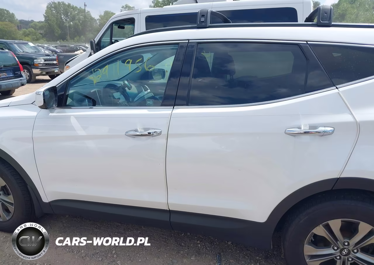 2016 Hyundai Santa Fe Sport 2.4L VIN:5XYZUDLB9GG316405 - 14