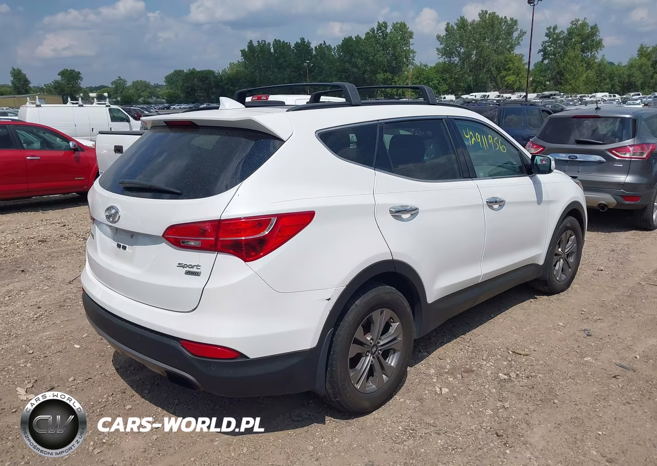2016 Hyundai Santa Fe Sport 2.4L VIN:5XYZUDLB9GG316405 - 4