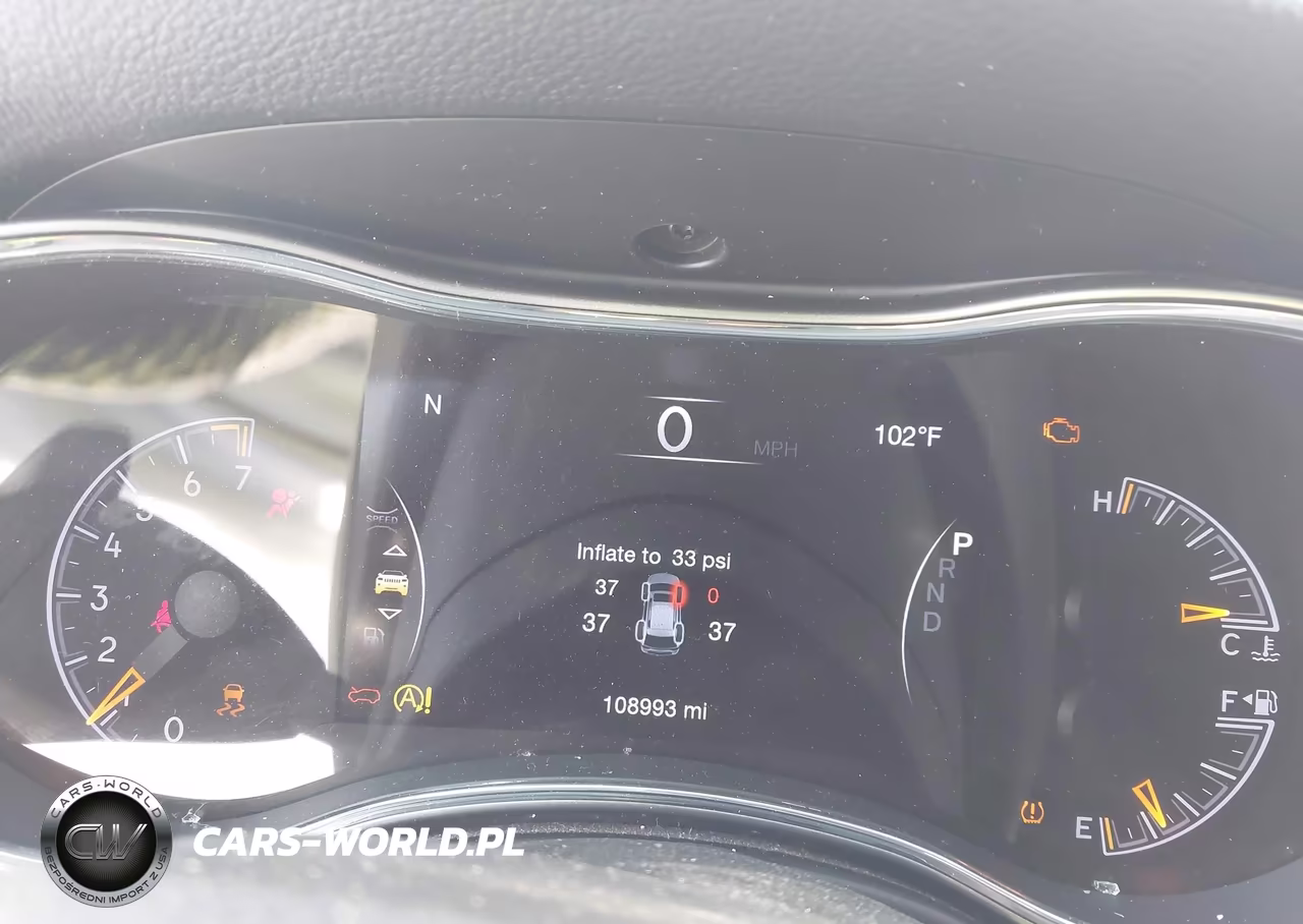 2018 Jeep Grand Cherokee Altitude 4X2 VIN:1C4RJEAG3JC479978 - 7
