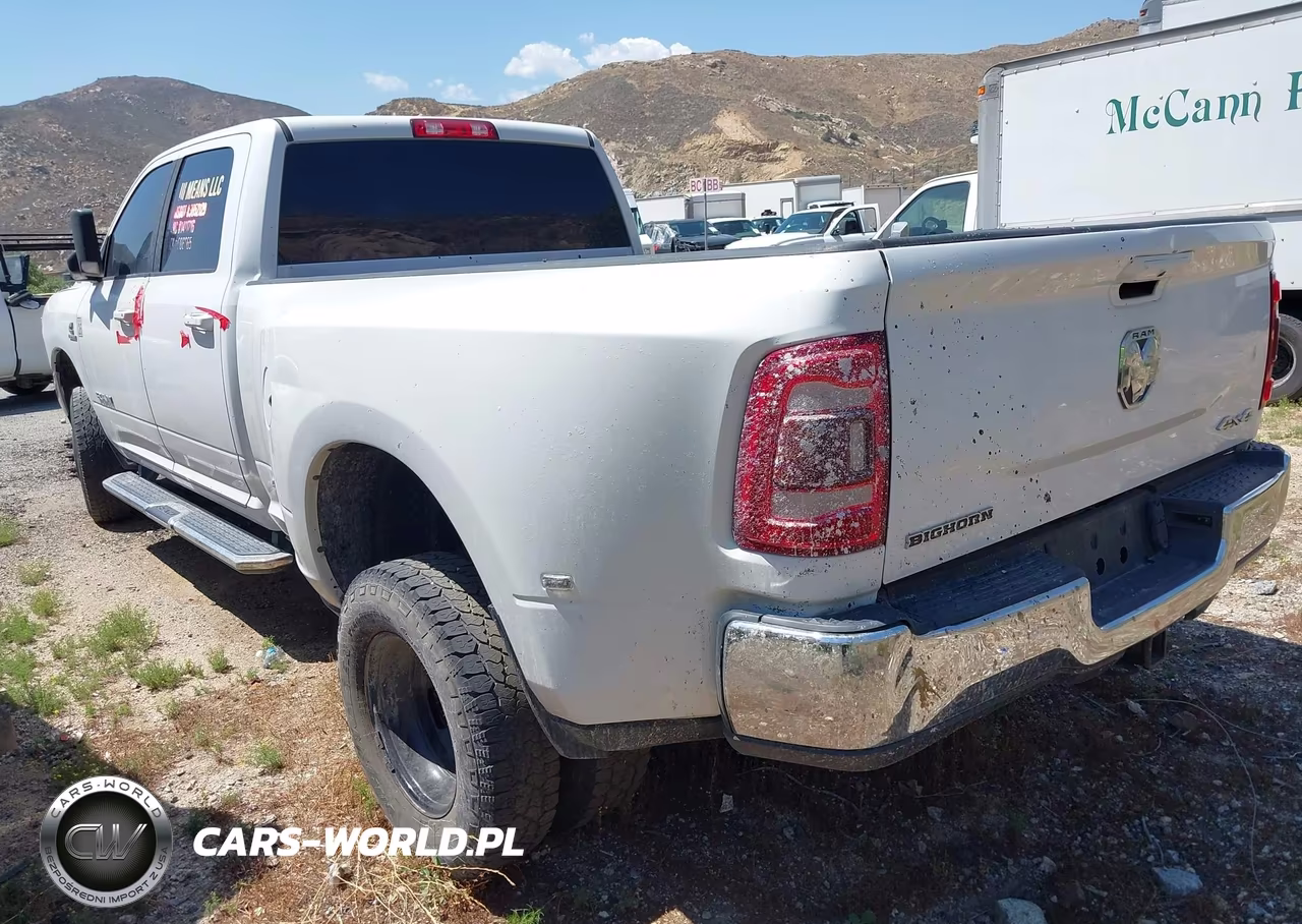2022 Ram 3500 Big Horn 4X4 8' Box VIN:3C63RRHL4NG276715 - 3