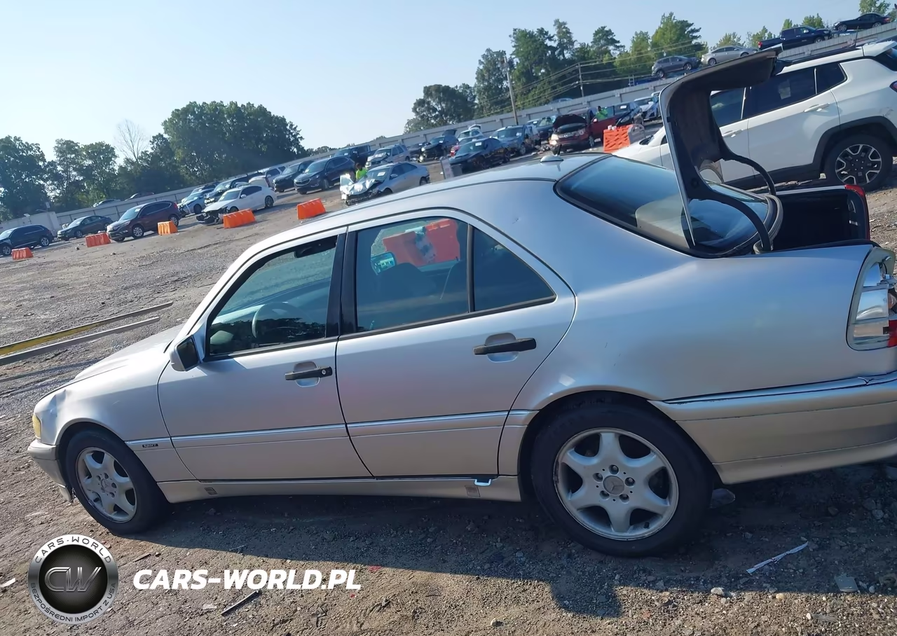 2000 Mercedes-Benz C 280 VIN:WDBHA29G6YA864423 - 14