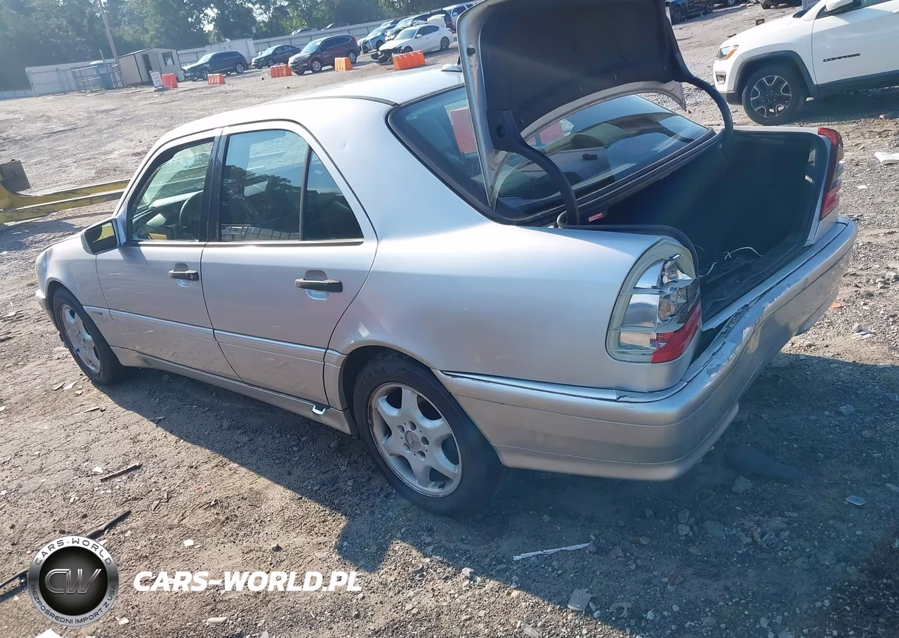 2000 Mercedes-Benz C 280 VIN:WDBHA29G6YA864423 - 3