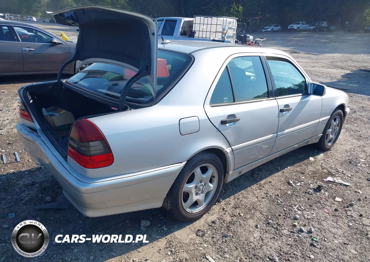 2000 Mercedes-Benz C 280 VIN:WDBHA29G6YA864423 - 4