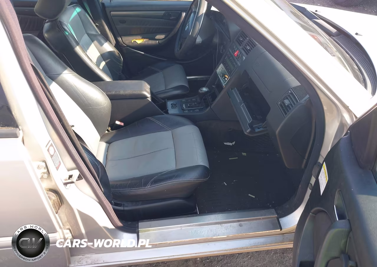 2000 Mercedes-Benz C 280 VIN:WDBHA29G6YA864423 - 5
