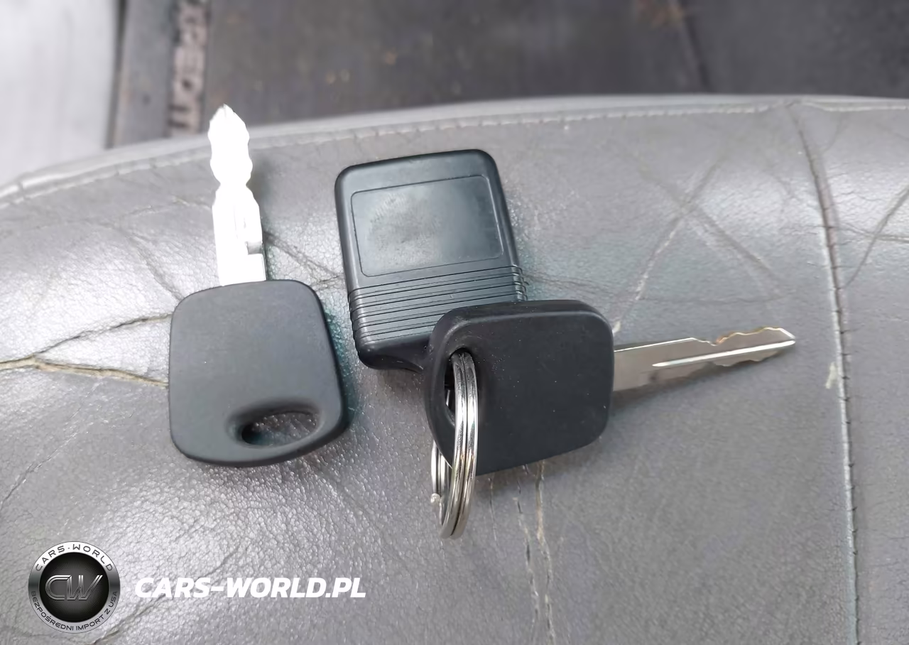 1999 Ford Expedition Eddie Bauer-Xlt VIN:1FMPU18L8XLB26781 - 11