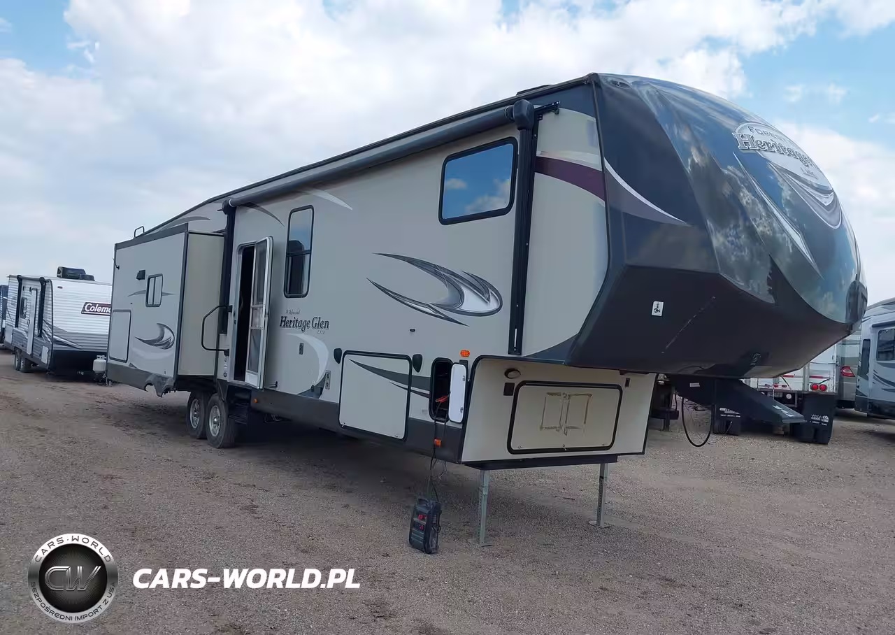 2016 Forest River Wildwood 5Th Wheel 34'