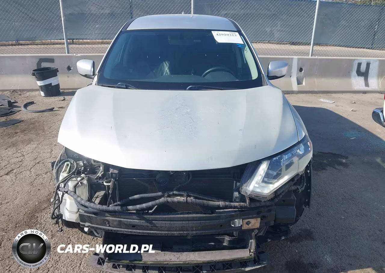 2017 Nissan Rogue S VIN:KNMAT2MT5HP521584 - 13