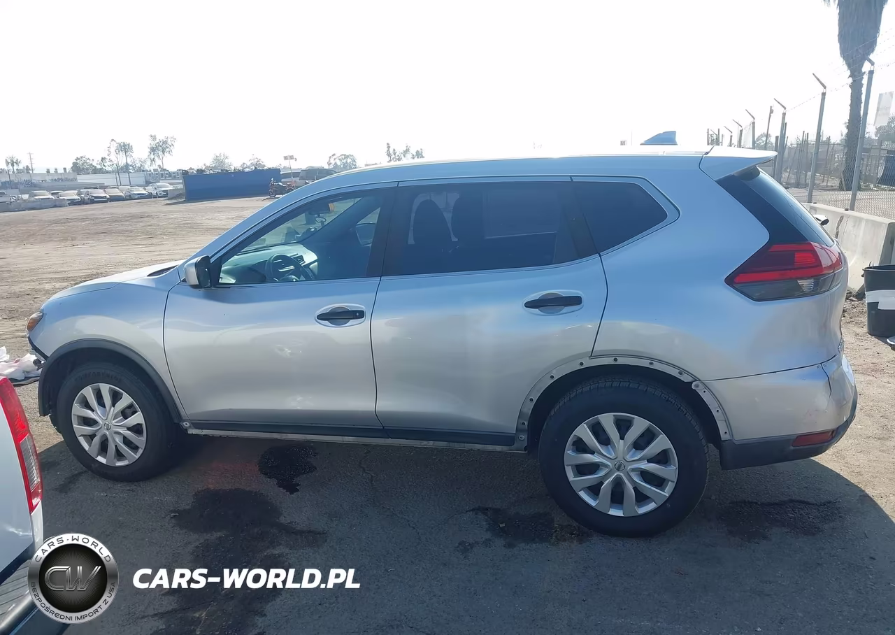 2017 Nissan Rogue S VIN:KNMAT2MT5HP521584 - 15
