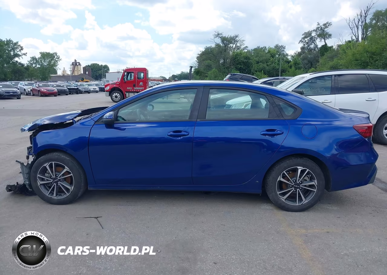 2024 Kia Forte Lxs VIN:3KPF24AD1RE749911 - 15